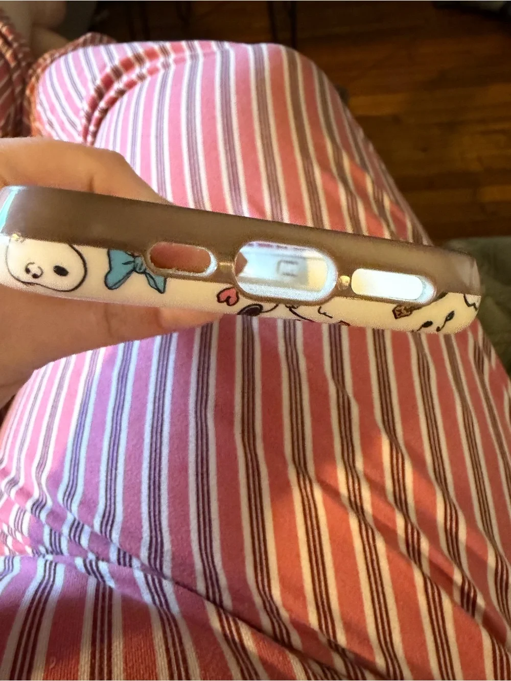 iPhone 15 pro Velvet Caviar Case, “Snoopy Moods”, MagSafe, see photos